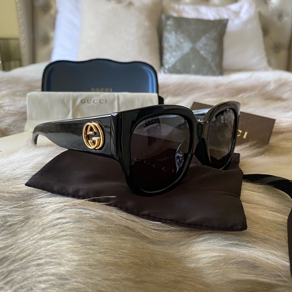 gucci 55mm square sunglasses, great 
